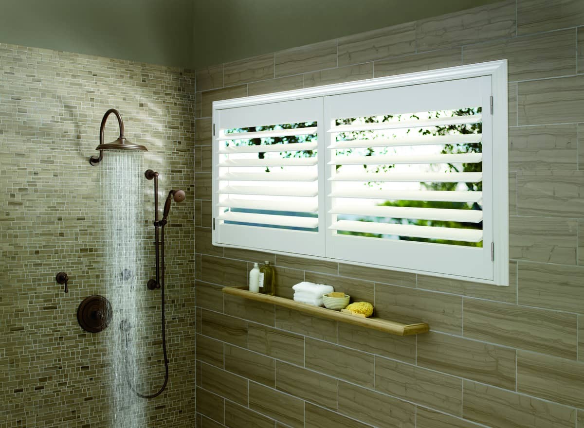 Hunter Douglas Palm Beach™ Polysatin™ Shutters Silver Spring, Maryland (MD) bathroom window treatments, faux wood blinds